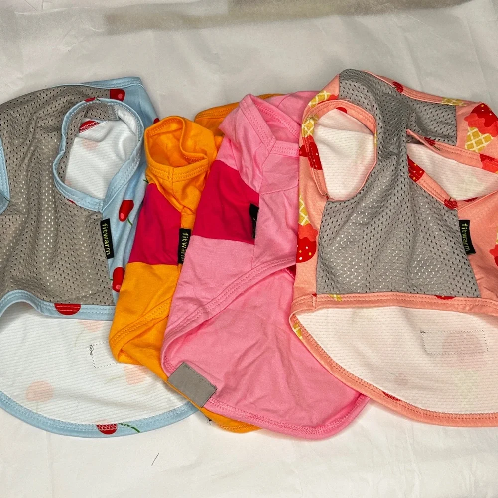 Fitwarm set of 4 summer dog T-shirts. S. NWOT